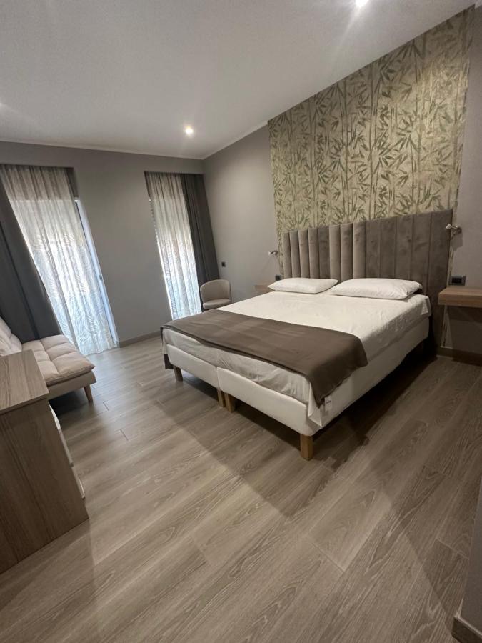 B&B Sanem Luxury Rooms 지오이아 타우로 외부 사진