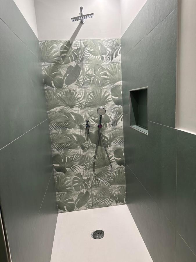 B&B Sanem Luxury Rooms 지오이아 타우로 외부 사진